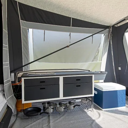 Klit Glamping شاليه *